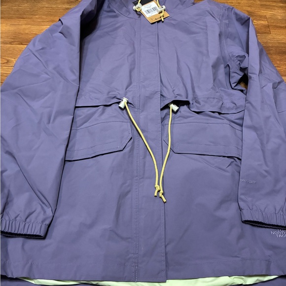 The North Face Jackets & Blazers - Women’s The North Face Lunar Slate Rain Jacket Size XL NWT